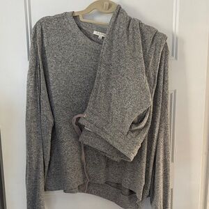 Z Supply Gray Heather Crewneck Pullover